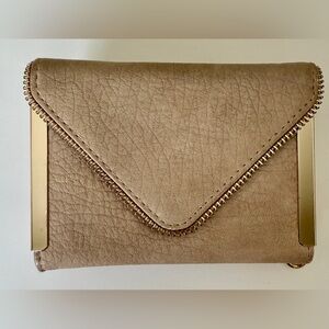 Elegant Tan Clutch